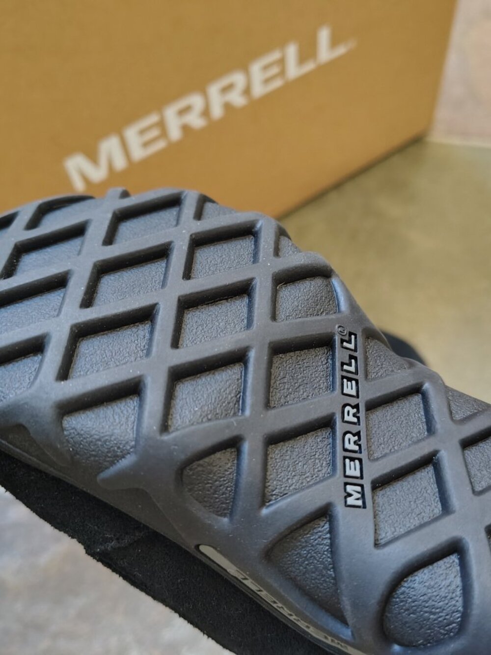 New Merrell Black Shoes - Picture 4 of 5